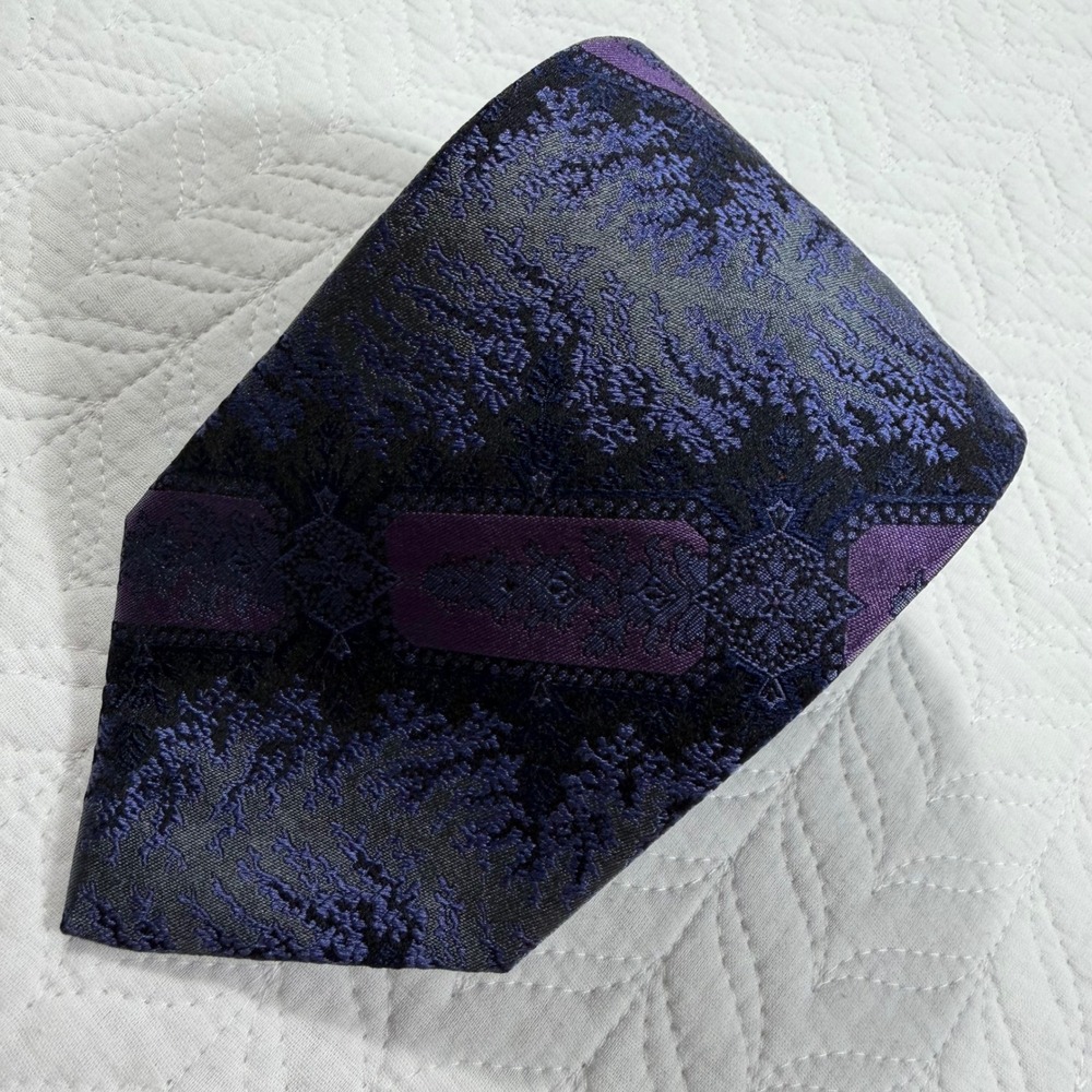Pavone Made in‎ Italy 100% Silk Mens Necktie Purple Gray Black Paisley Pattern